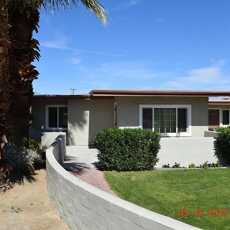 Stanlunds Inn And Suites Borrego Springs Exterior foto